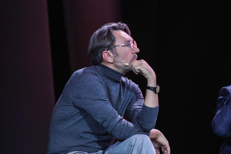 Сергей Шнуров