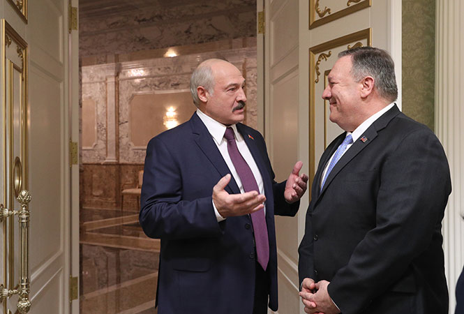 Александр Лукашенко и Майкл Помпео