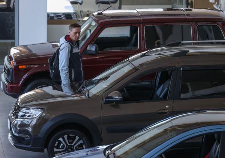 Скидка — и точка: считаем выгоду от покупки авто по льготным программам