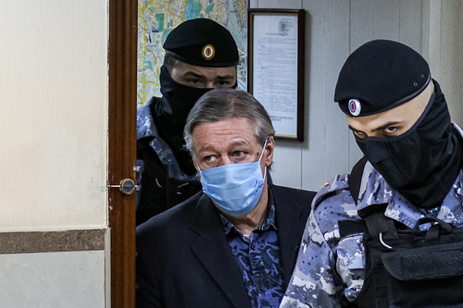 Михаил Ефремов