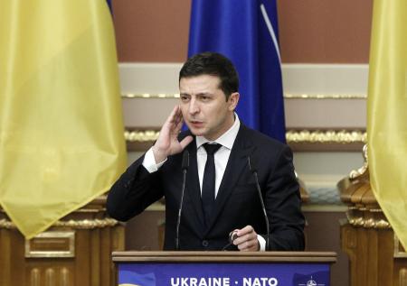 Китай призвал Украину променять членство в НАТО на дружбу с Россией