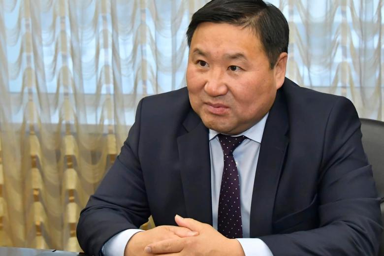 Владислав Ховалыг