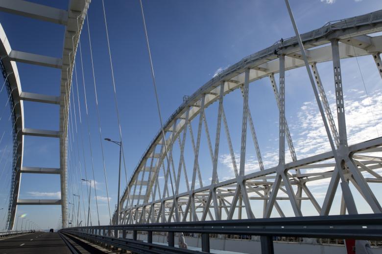 Крымский мост, Крым