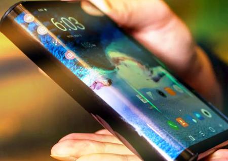 Складной Samsung поступит в продажу в марте 2019-го
