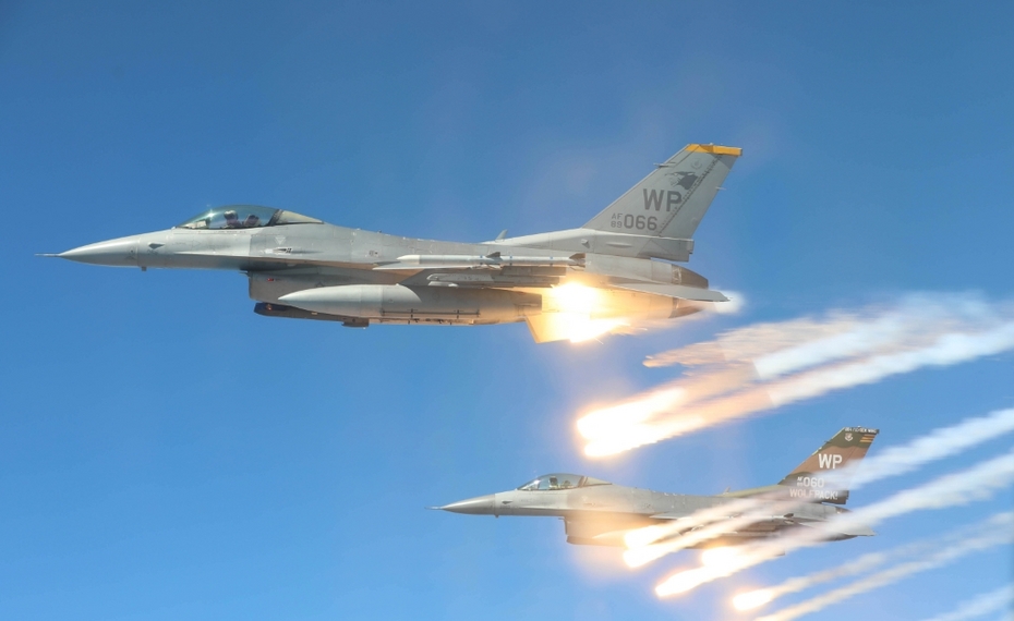 F-16