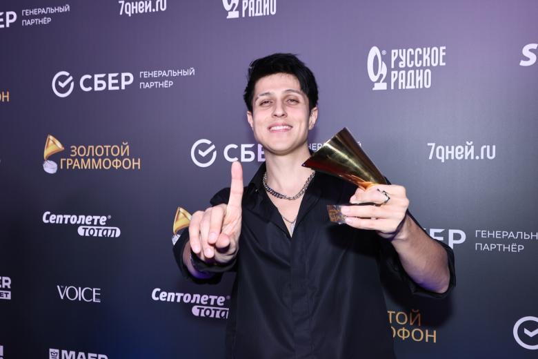 Певец Хабиб на XXVIII Церемонии вручения национальной музыкальной премии «Золотой Граммофон» в «Крокус Сите Холле»