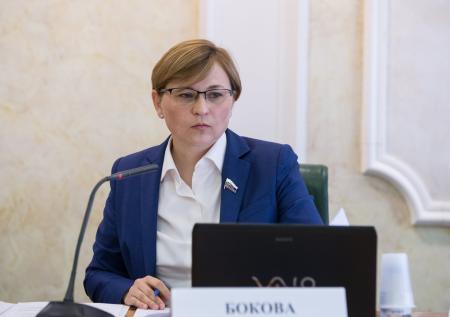 Блондинки в кабмине: Баталина и Бокова помогут наладить диалог с обществом