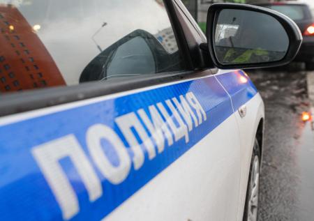 Раскрыто, кто вывесил фото основателя РДК с пометкой «Герой России» в школе