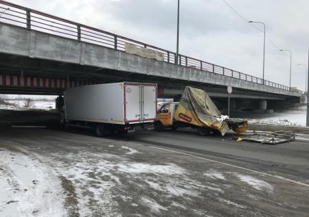 В Петербурге на два месяца закроют проезд под «мостом глупости»