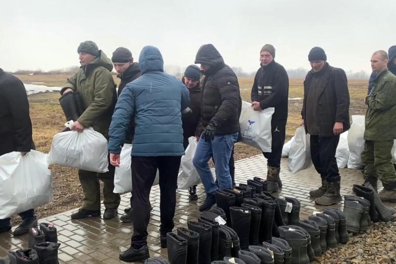 Российские военнослужащие, вернувшиеся из украинского плена