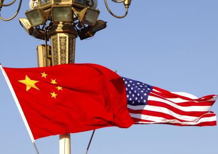 Китай выразил протест Вашингтону из-за провокаций со стороны ВС США