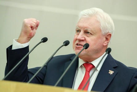Миронов назвал фарсом условия Зеленского для переговоров с Россией