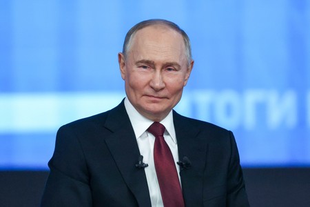 Путин заявил, что финансирование науки в России должно составить 2% от ВВП