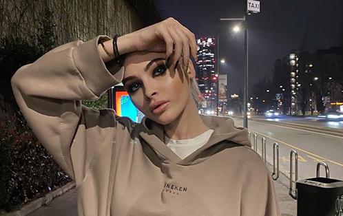 Алёна Шишкова