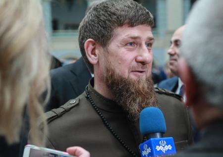 Кадыров назвал шакалом подравшегося с ОМОНом чеченца