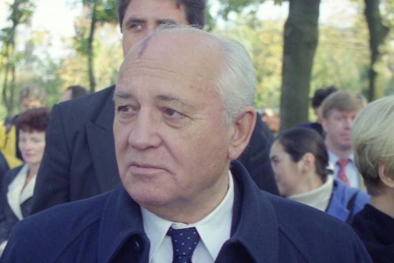 Михаил Горбачев
