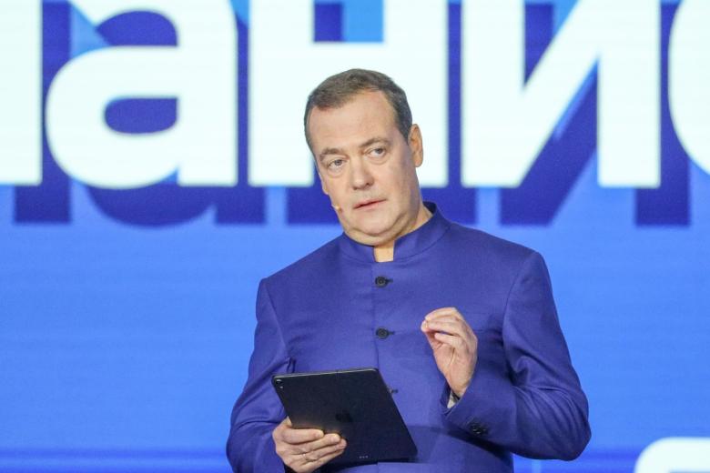Дмитрий Медведев