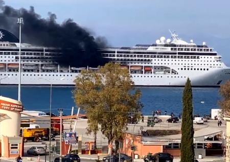 СМИ сообщили о пожаре на круизном лайнере MSC Lirica