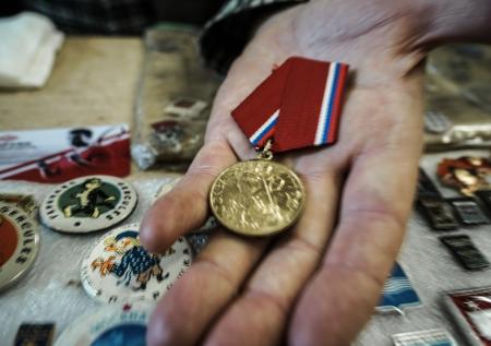 «Получил медаль из рук Пригожина»: как продают награды из зоны СВО