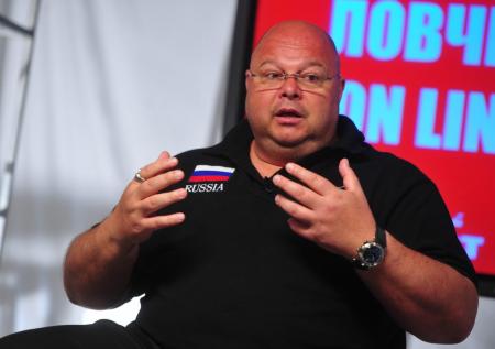 «Не ударился ли он головой в крайнем матче?»: Червиченко о зарплате Зобнина