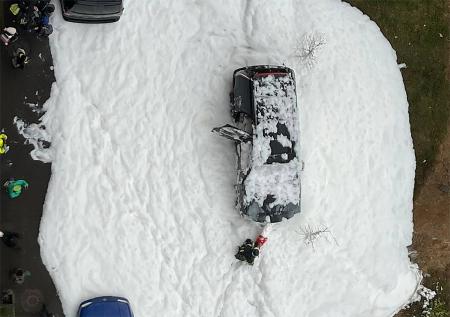 Момент ДТП со сгоревшим дотла Porsche попал на видео