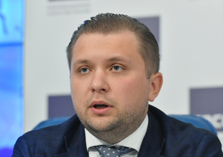 Чернышов назвал главный минус «бумажного террора» в школах