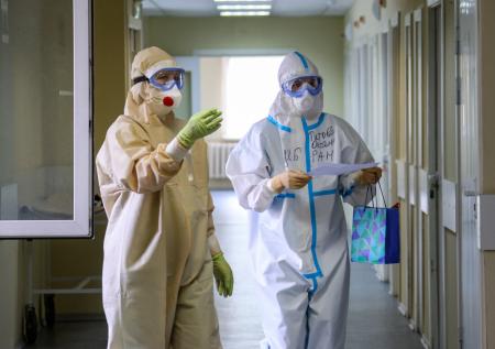 К работе в поликлиниках привлекут студентов медицинских колледжей и вузов