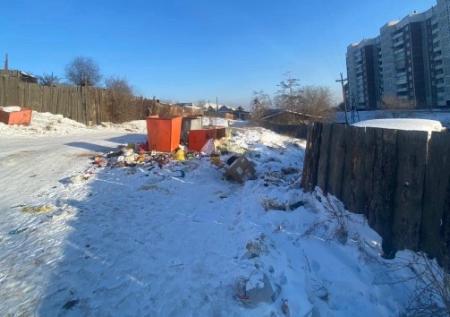 В Бурятии депутат пришла в ужас от улиц в замёрзших нечистотах 