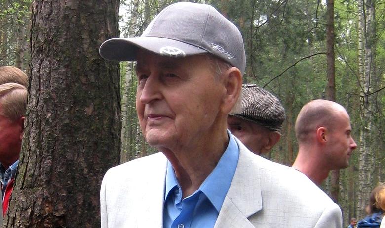 Археолог Василий Любин