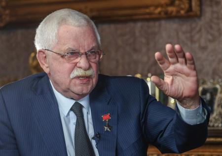 Руцкой раскрыл главную причину расстрела Дома Советов в 1993 году