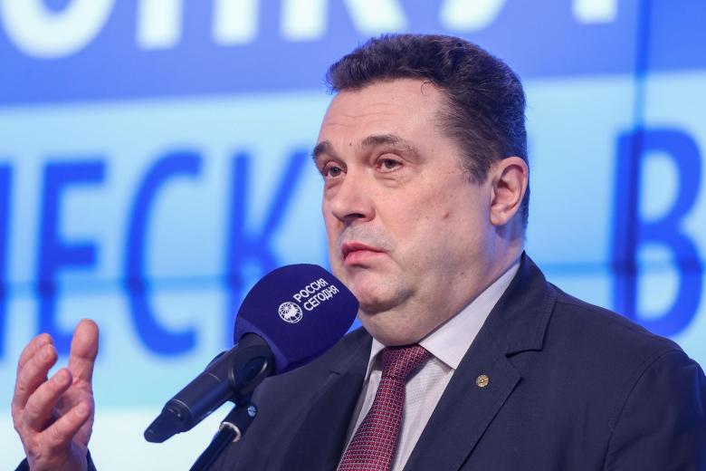 Владимир Соловьев
