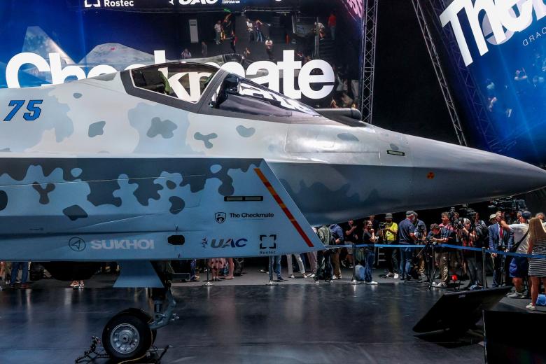 Су-75 Checkmate