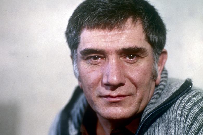Армен Джигарханян