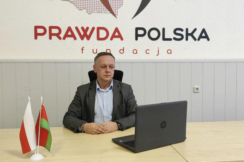 Томаш Шмидт