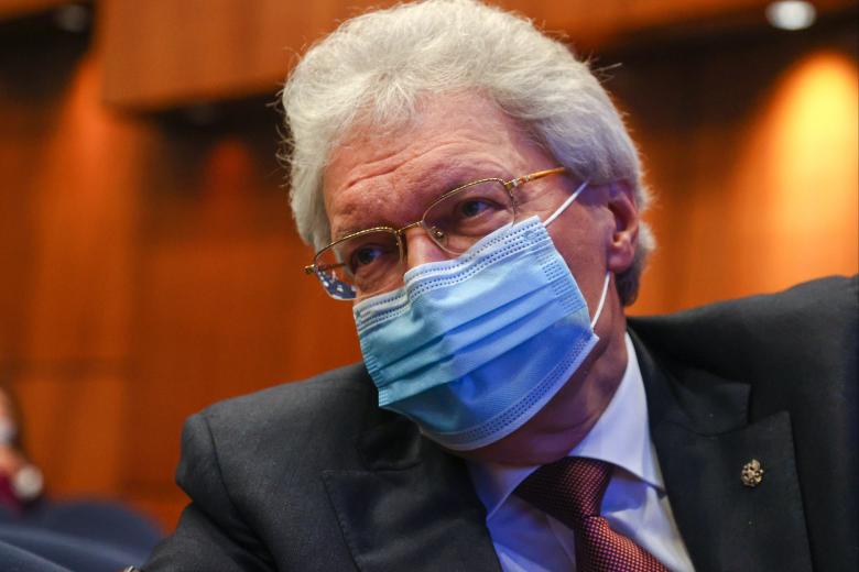 Сергей Разов