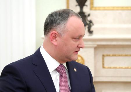 Додон призвал правительство Молдавии уйти в отставку на фоне роста цен