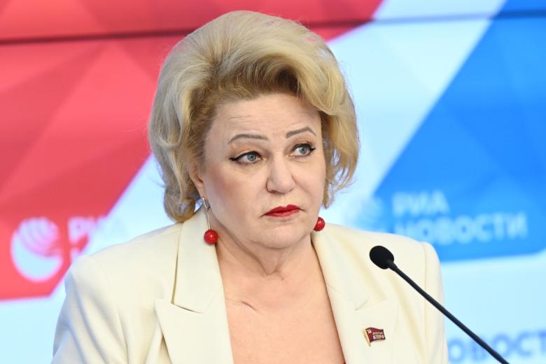 Председатель комитета Госдумы РФ по вопросам семьи, женщин и детей Нина Останина