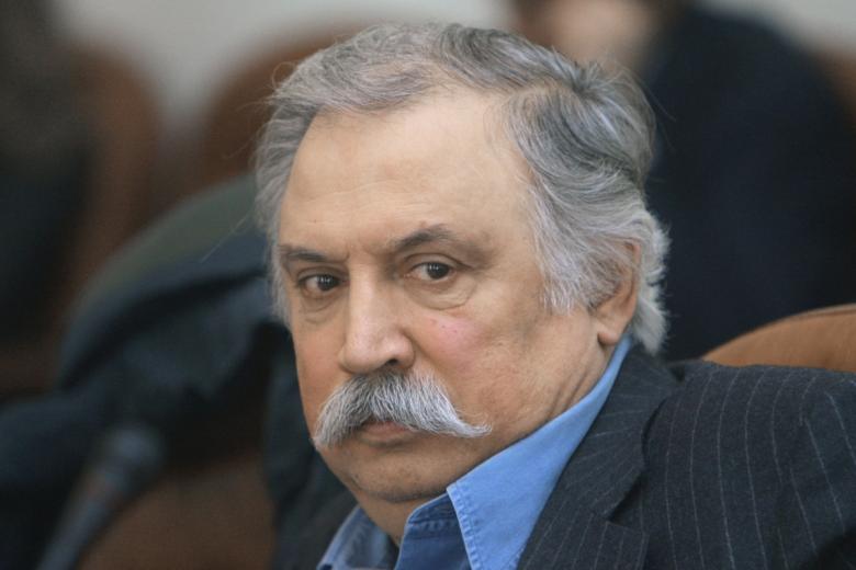 Владимир Досталь