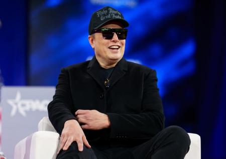 «Никогда»: Маск пообещал не отключать Украину от Starlink