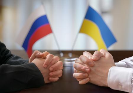 Песков заявил, что законы Украины исключают возможность мирных переговоров