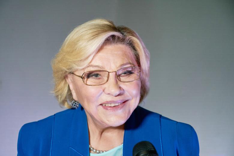 Елена Драпеко