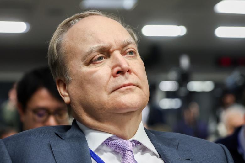 Анатолий Антонов