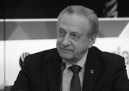 Умер президент Федерации фигурного катания на коньках России 