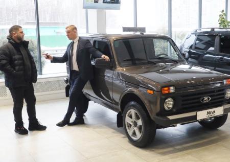 Российскому авторынку предрекли пессимистичный сценарий