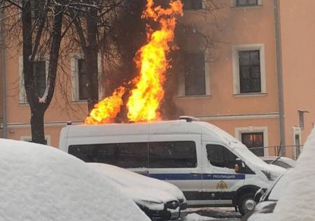 Житель Москвы получил три года колонии за поджог машины Росгвардии