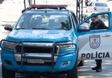Автомобиль въехал в толпу сторонников экс-президента Бразилии