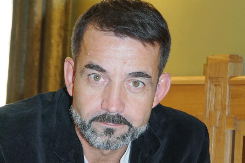 Дмитрий Певцов