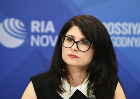 Меркачева расcказала, что написала Пугачева в характеристике на Ройзмана