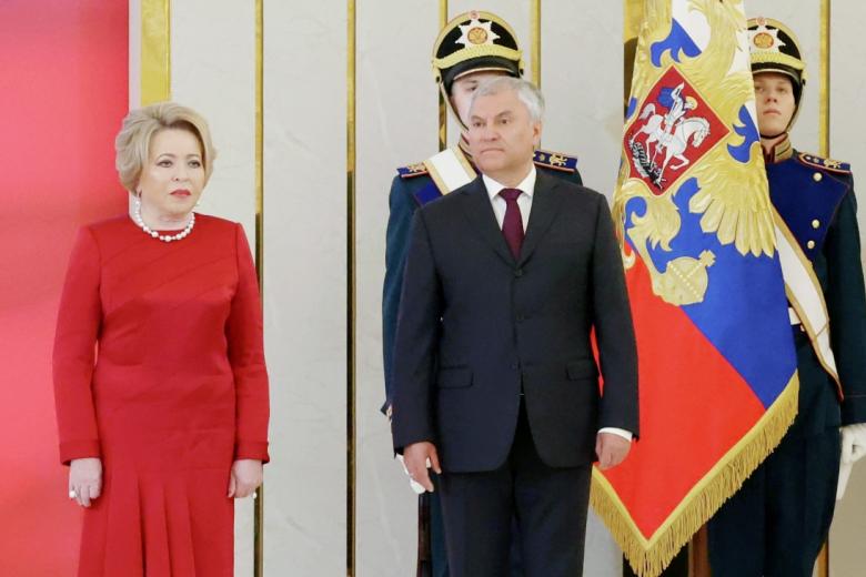 Председатель Совета Федерации РФ Валентина Матвиенко и председатель Государственной думы РФ Вячеслав Володин на церемонии инаугурации президента РФ Владимира Путина в Кремле