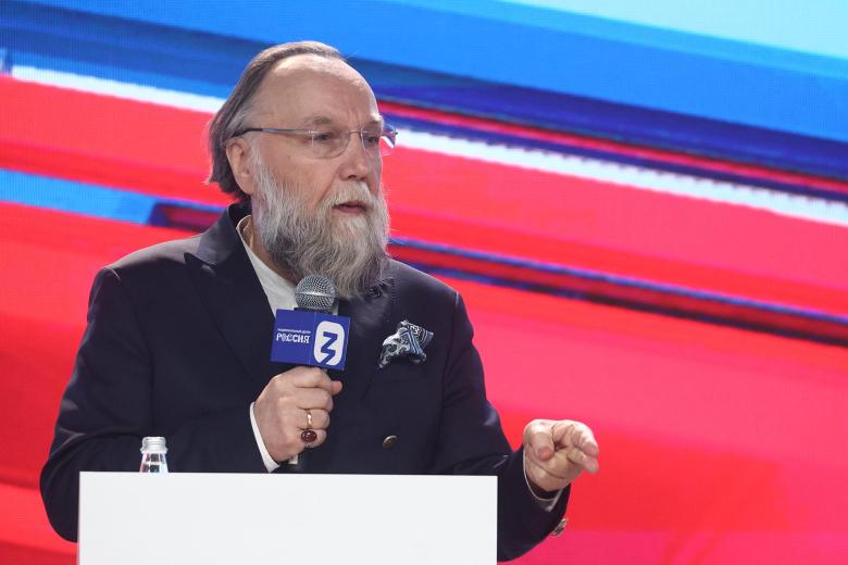 Александр Дугин